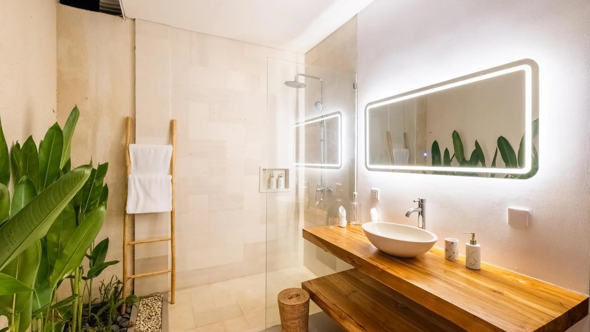 Villa Korai Brand New - Spacious 4Bdrs Villa - Balangan Beach Pecatu   Pecatu (Bali)