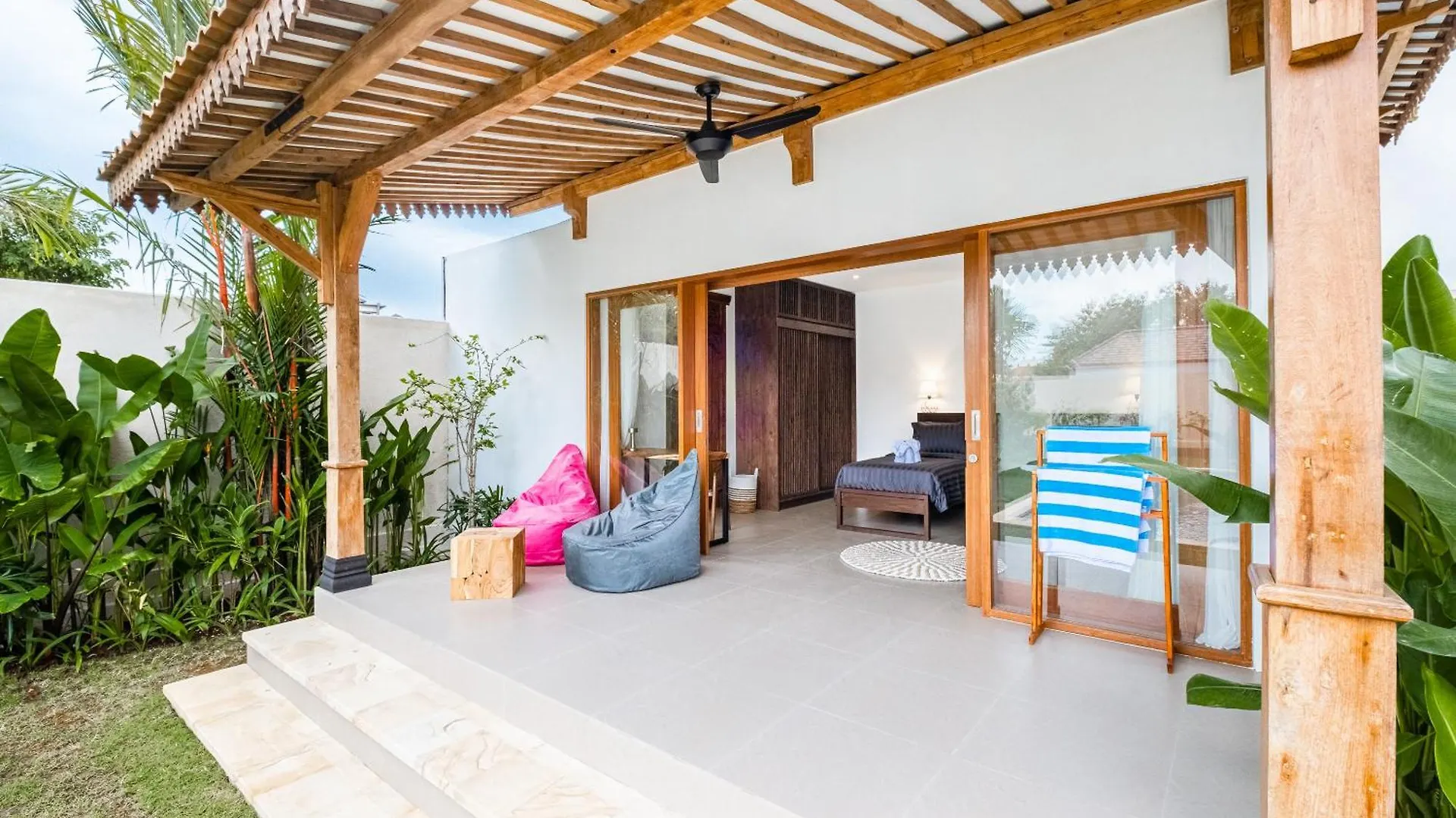 Villa Korai Brand New - Spacious 4Bdrs Villa - Balangan Beach Pecatu