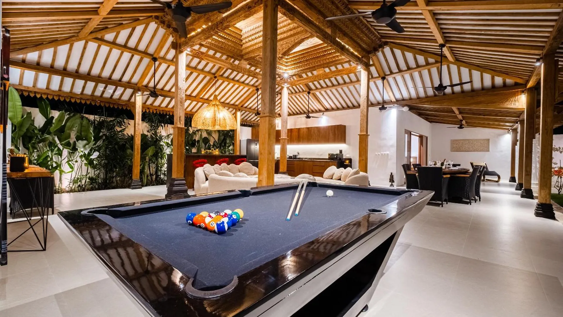 Villa Korai Brand New - Spacious 4Bdrs Villa - Balangan Beach Pecatu  0*, Pecatu (Bali) Indonesia