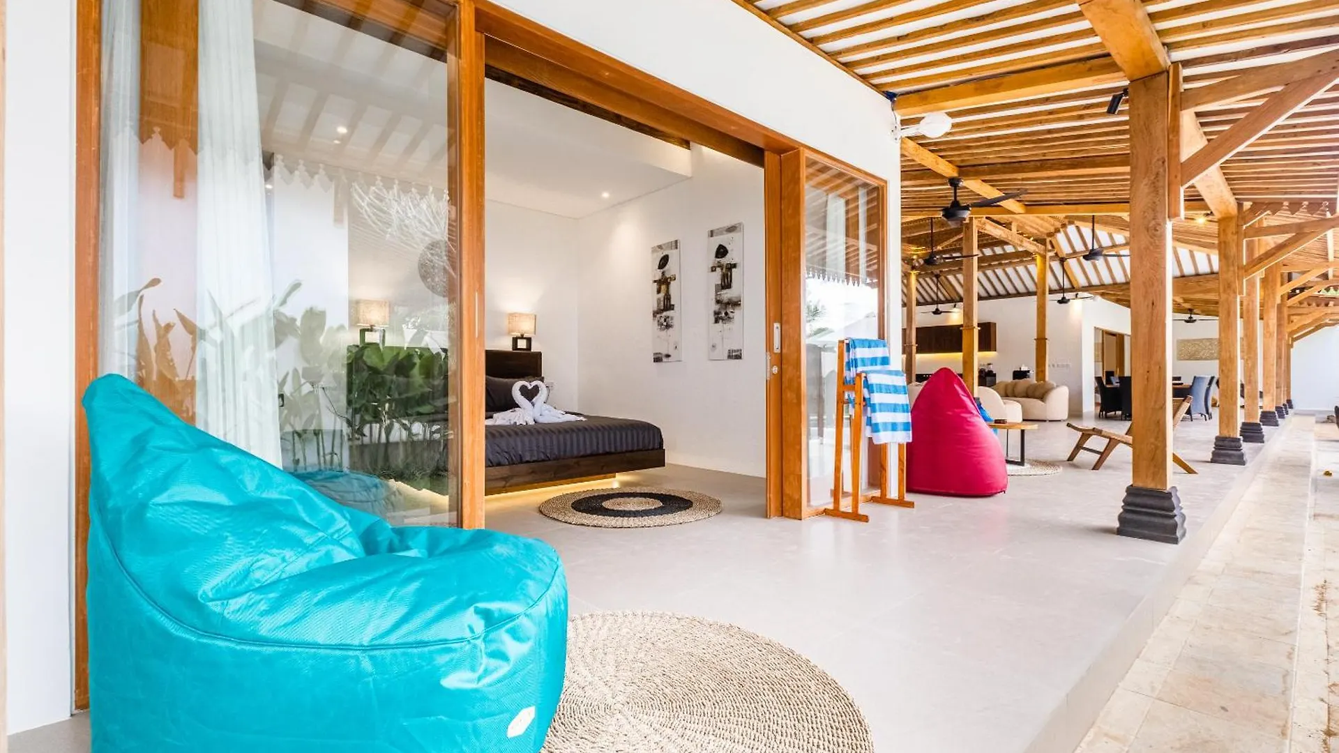 Villa Korai Brand New - Spacious 4Bdrs Villa - Balangan Beach Pecatu