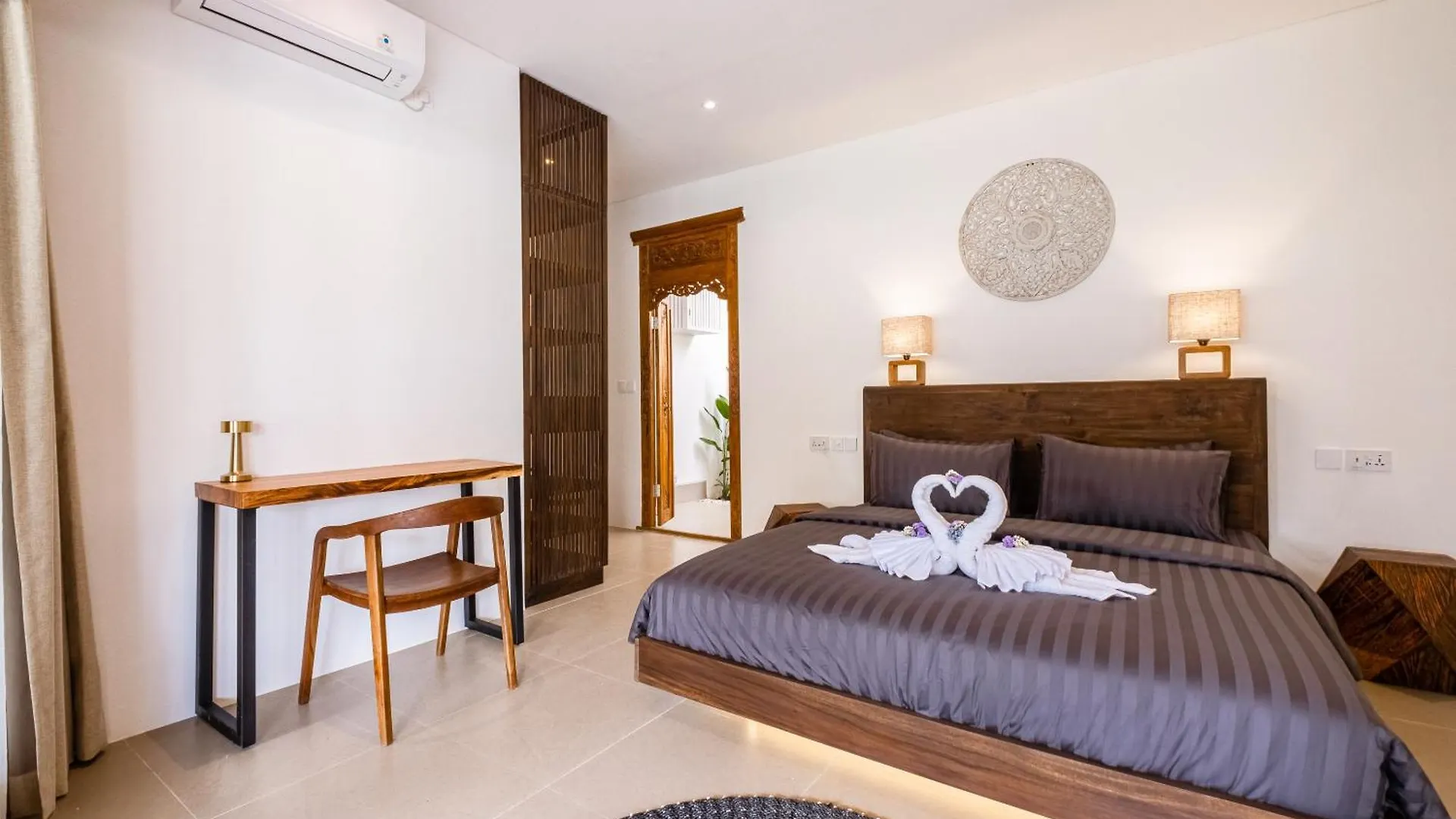 Villa Korai Brand New - Spacious 4Bdrs Villa - Balangan Beach Pecatu