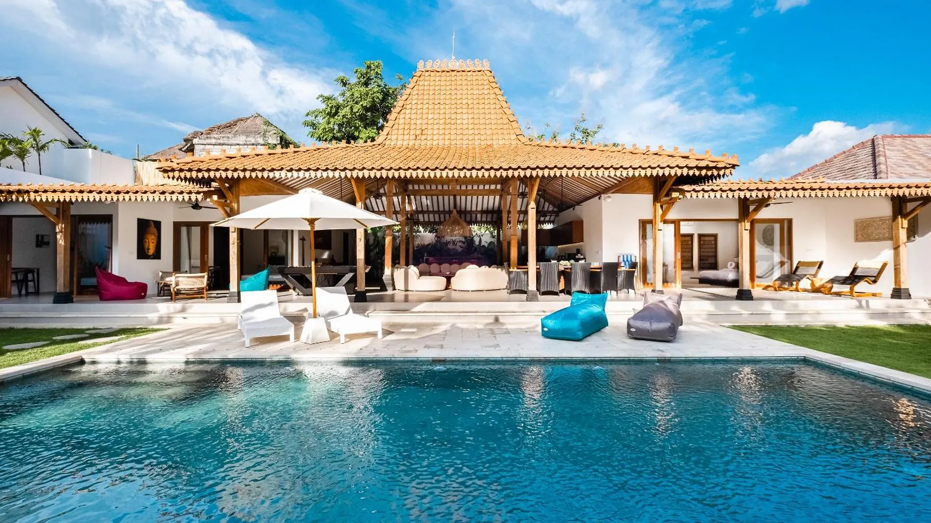 Villa Korai Brand New - Spacious 4Bdrs Villa - Balangan Beach Pecatu