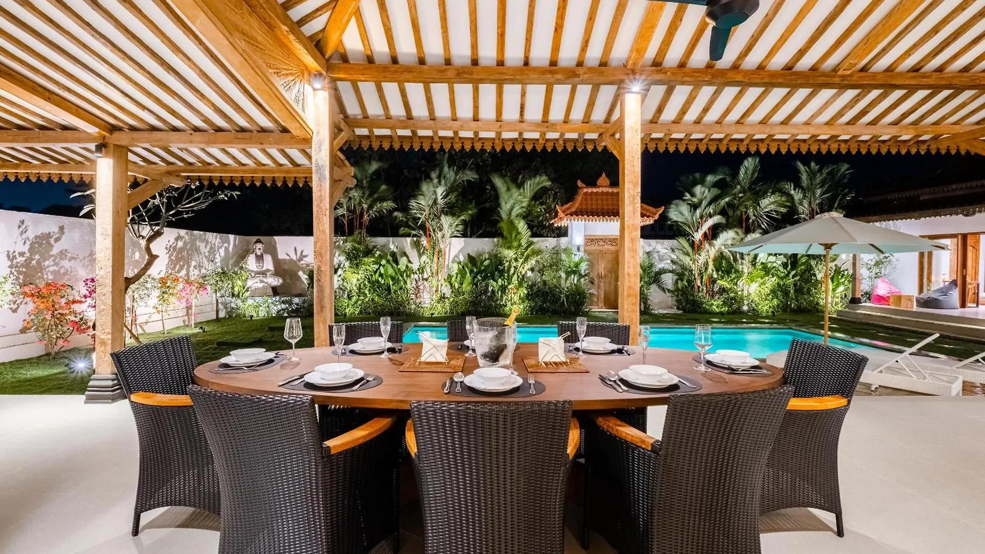 Villa Korai Brand New - Spacious 4Bdrs Villa - Balangan Beach Pecatu